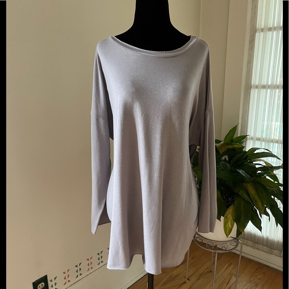 Women's KLd L/S Crew Neck Sweater - Size Medium